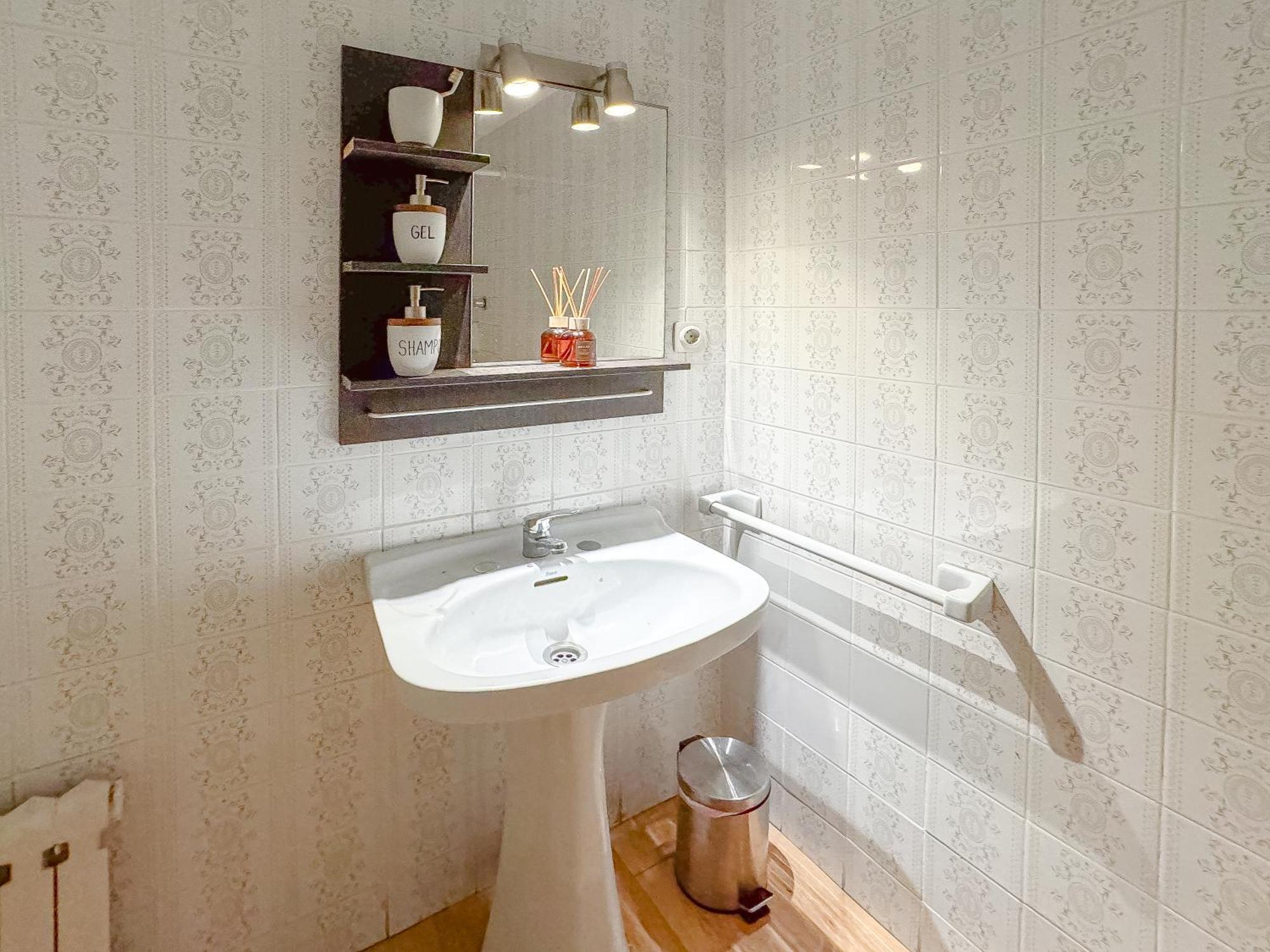 Lovely Rooms In Shared Apartment Gracia Neighborhood Barcelona Exterior foto